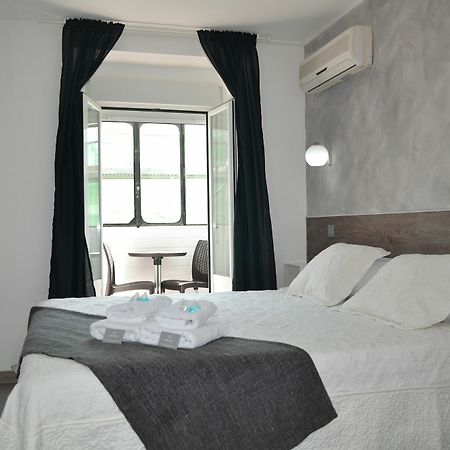 Hostal Meyra Madrid Kültér fotó